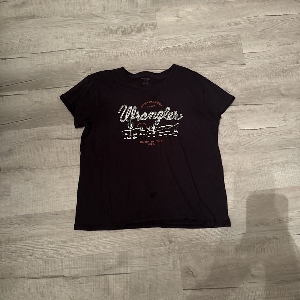 Wrangler Black Tee with Graphic Print